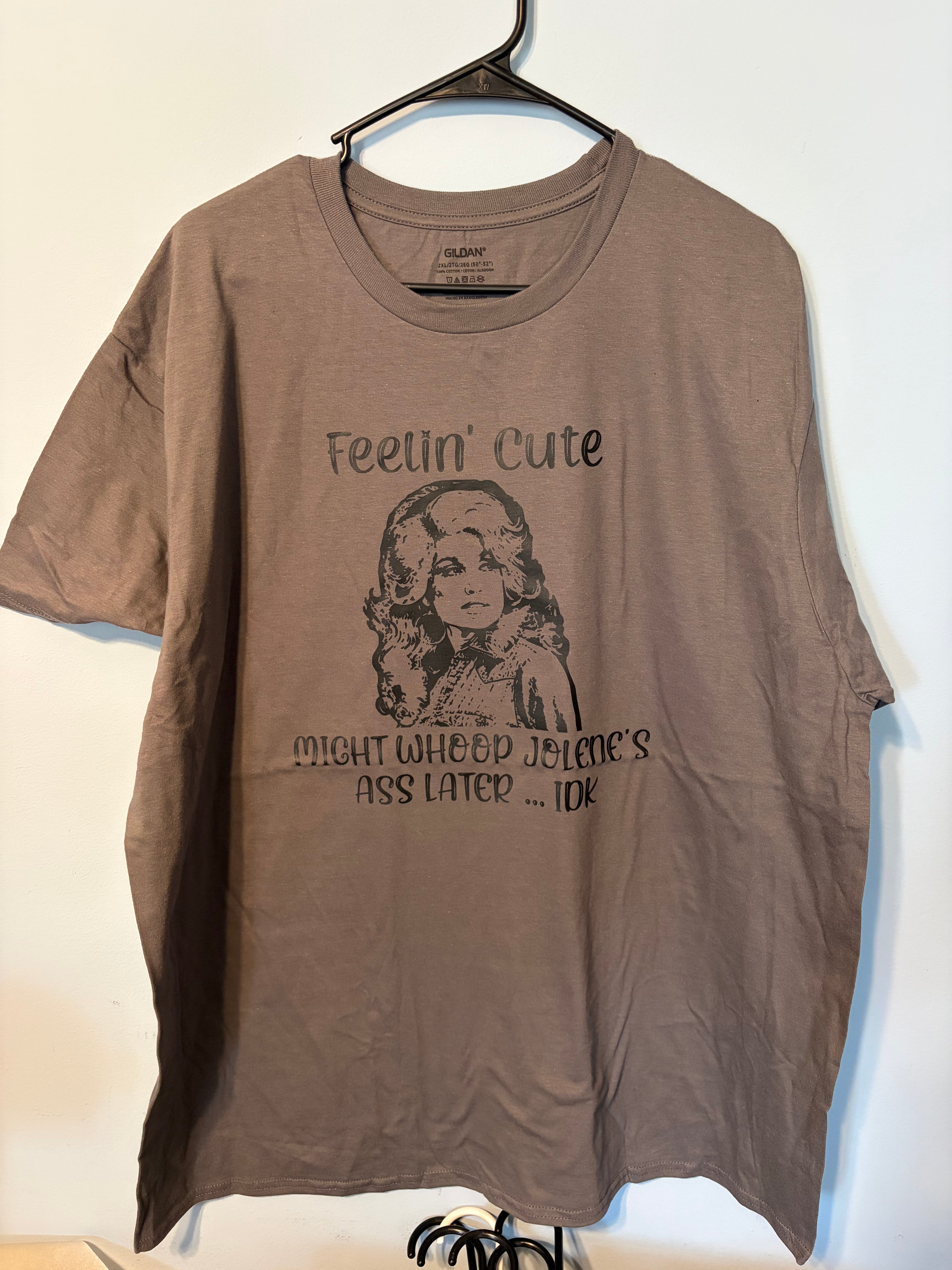 Feelin Cute T-Shirt