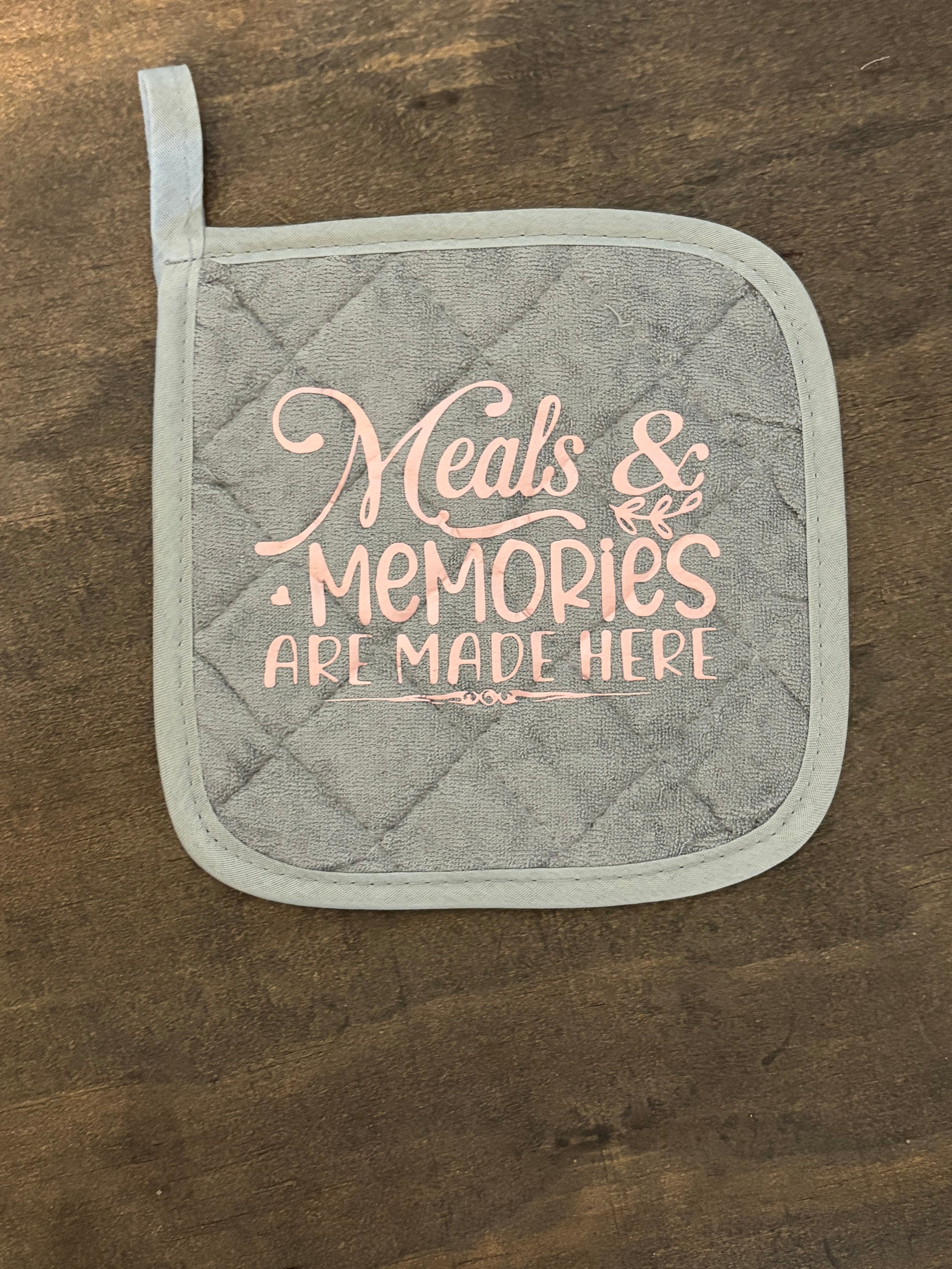 Meals & Memories Pot Holder